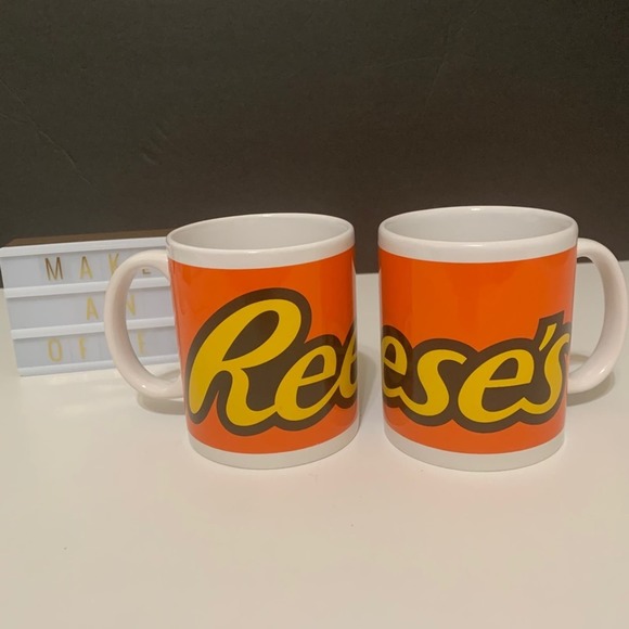 Galerie Reese’s Peanut Butter Cup Mugs - Picture 2 of 6